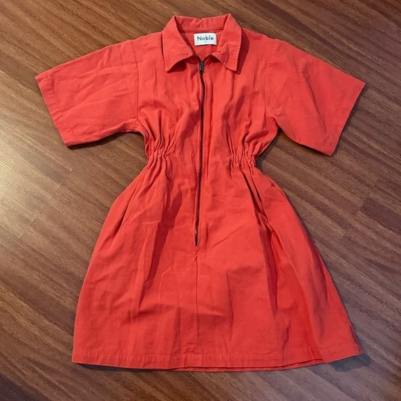 Noble Utility Dress - Picture 2 of 8